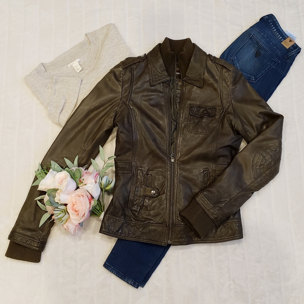 Danier 4 Season Genuine Leather Bomber Jacket